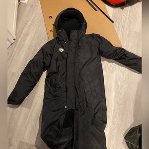 Mens Arena team swim parka xxs black